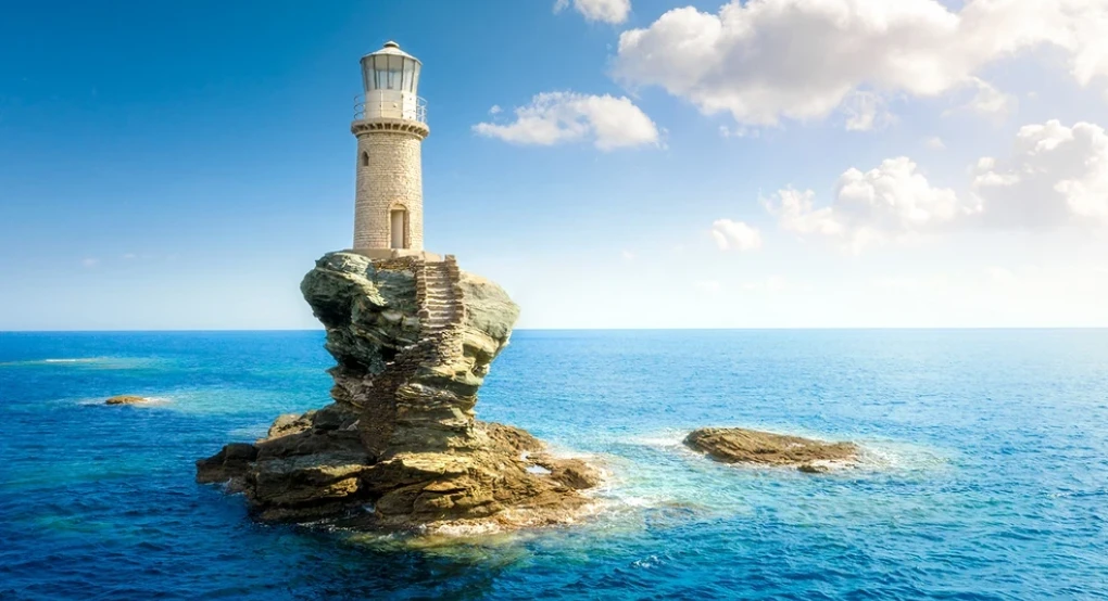 Η Σκόπελος και η Άνδρος ανάμεσα στους 13 μη συμβατικούς προορισμούς του κόσμου για το 2026