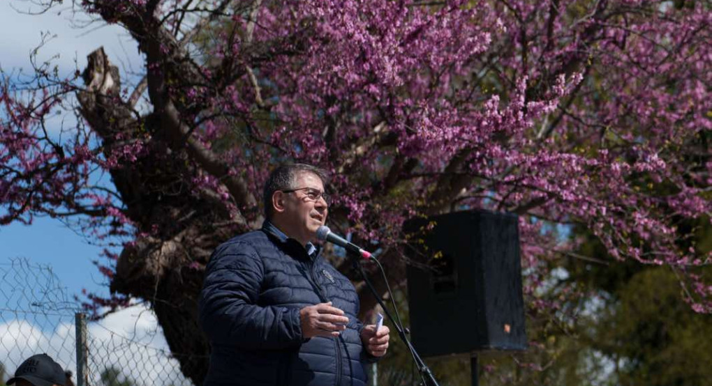 Δάνης Τζαμτζής: «Η ανθισμένη Πέλλα ετήσιος θεσμός, προσκαλώντας επισκέπτες από όλη την Ελλάδα και τον κόσμο να απολαύσουν την ανθισμένη φύση, σε συνδυασμό με τη μακρά ιστορία και παραδόσεις της Πέλλας»