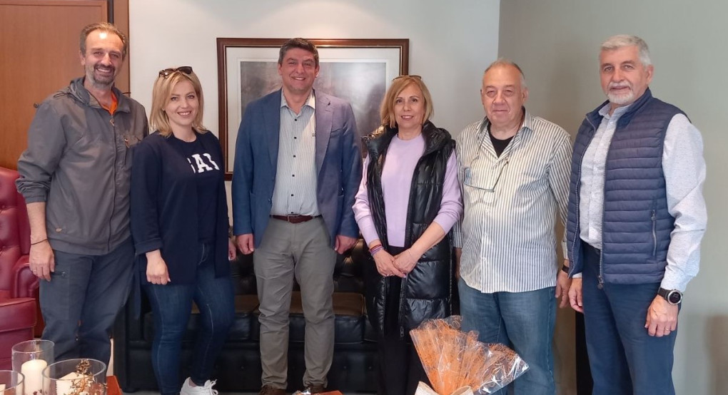 Επίσκεψη του νέου Δ.Σ. του Συλλόγου Στραντζαλιωτών στον Δήμαρχο Πέλλας