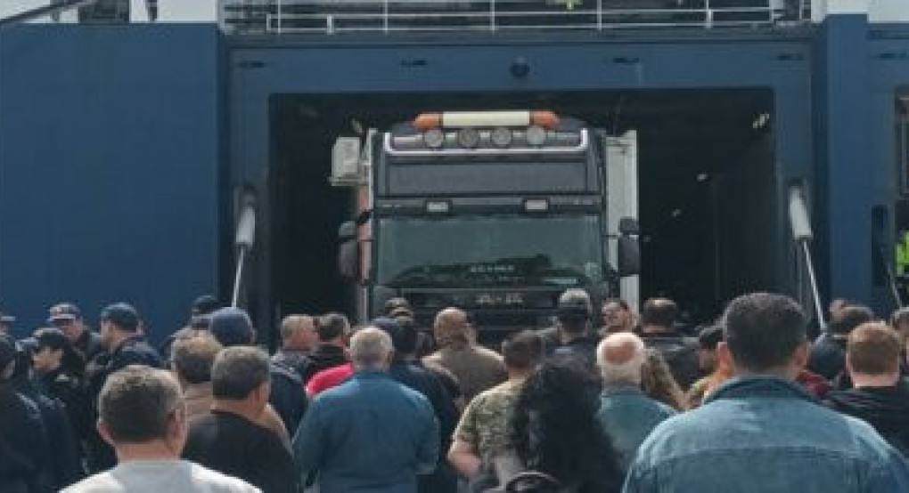 Συνεχίζονται οι κινητοποιήσεις των κτηνοτρόφων της Λέσβου – συλλαλητήριο σήμερα στις 11.00 με κλειστά καταστήματα σε συμπαράσταση