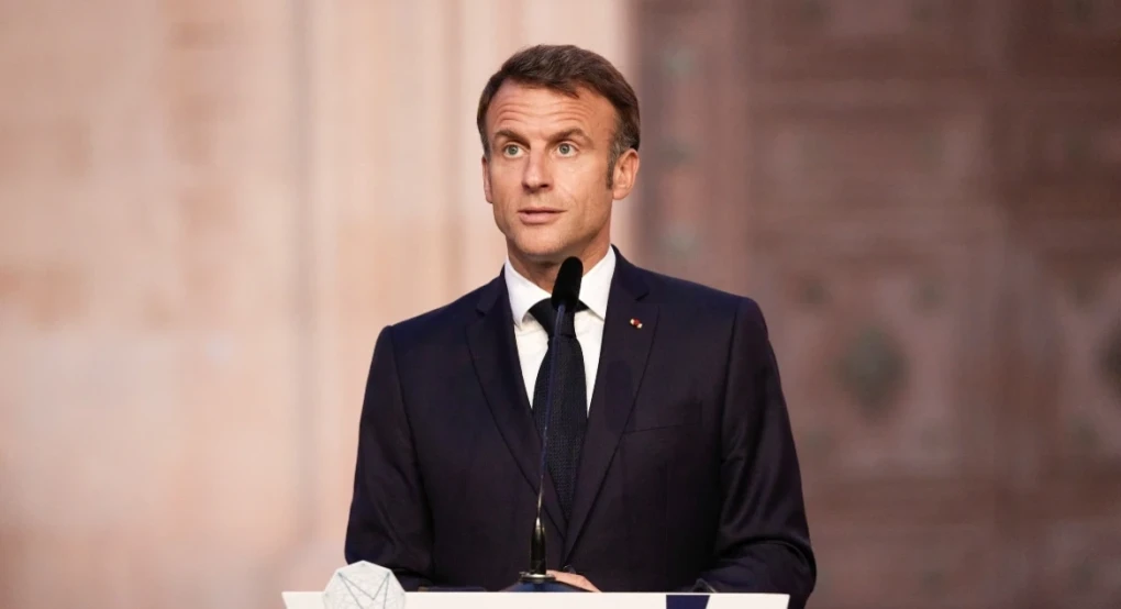 Το δείπνο για τον Μακρόν στο Προεδρικό: Ποιοι πολιτικοί, επιχειρηματίες και προσωπικότητες του πολιτισμού θα δώσουν το παρών