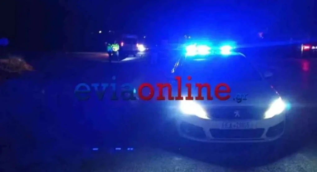 Νεκρός 17χρονος σε σύγκρουση μηχανής με ασθενοφόρο στην Εύβοια