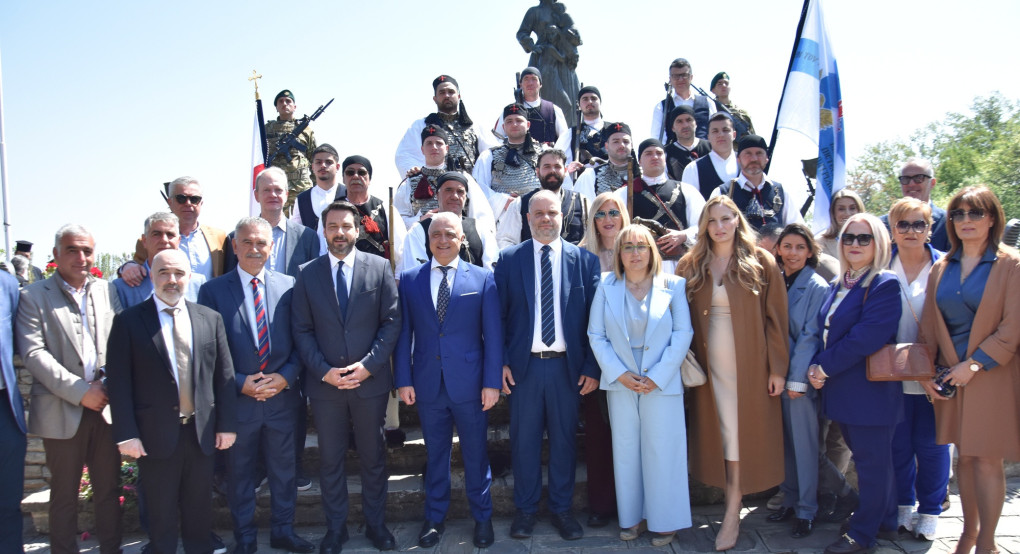 Με λαμπρότητα κορυφώθηκαν οι εκδηλώσεις για την 204η Επέτειο του Ολοκαυτώματος της Νάουσας