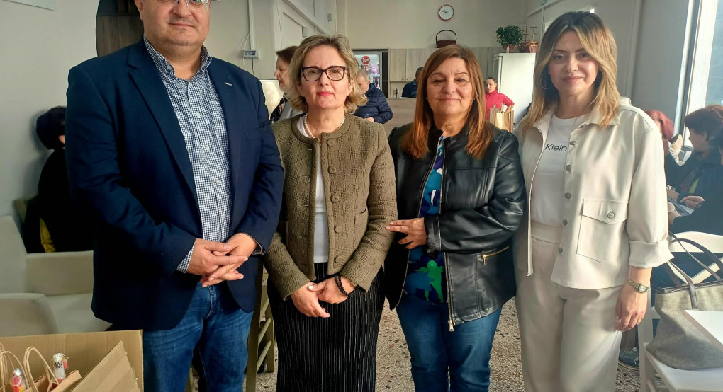 Πασχαλινές ευχές και δώρα στα μέλη του ΚΑΠΗ Δήμου Κιλκίς