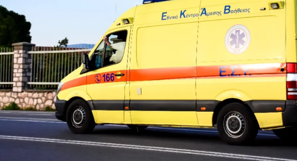 Νεκρός 33χρονος στη Θεσσαλονίκη - Έπεσε από ταράτσα πολυκατοικίας