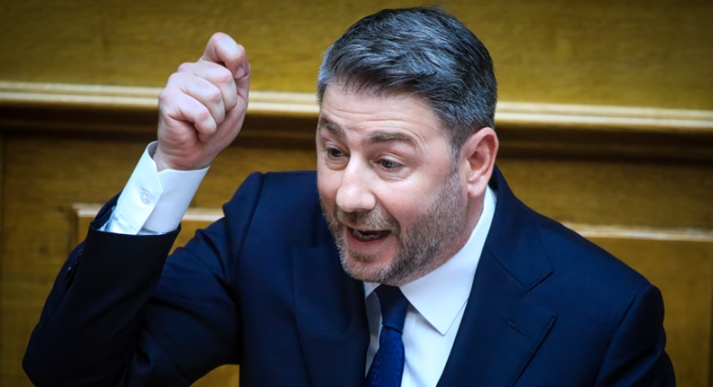 Βουλή – Ανδρουλάκης σε Μητσοτάκη: Μονόδρομος να παραιτηθείτε και να πάμε σε εκλογές