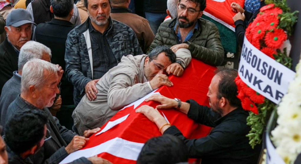 Μακελειό στην Τουρκία: «Πήρε τα όπλα μου από το σπίτι» – Τι αποκαλύπτει ο πατέρας του 14χρονου δράστη