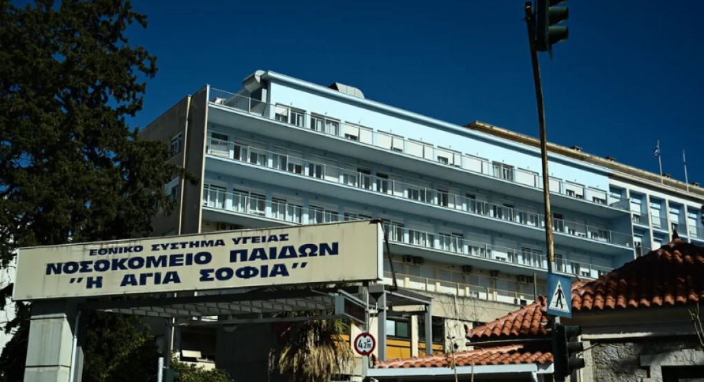 Πτώση 13χρονης στο Χαϊδάρι: Μάχη για να σωθεί το κορίτσι, κρίσιμα τα επόμενα 24ωρα - Ολοκληρώθηκε το χειρουργείο