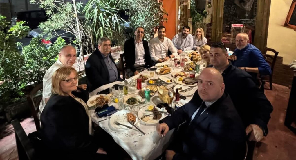 Ο Γρηγόρης Δημητριάδης στο Κερατσίνι με στελέχη και αυτοδιοικητικούς – Μήνυμα ενότητας και ουσιαστικού διαλόγου
