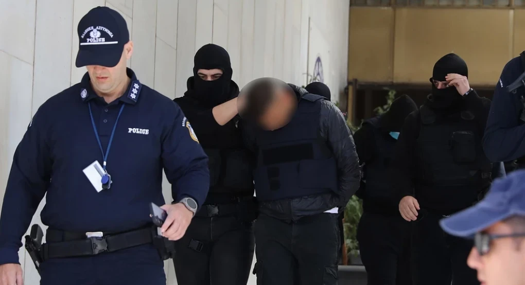 Στο Ναυτοδικείο Πειραιά ο 20χρονος που σκότωσε τον 27χρονο στον Άγιο Δημήτριο