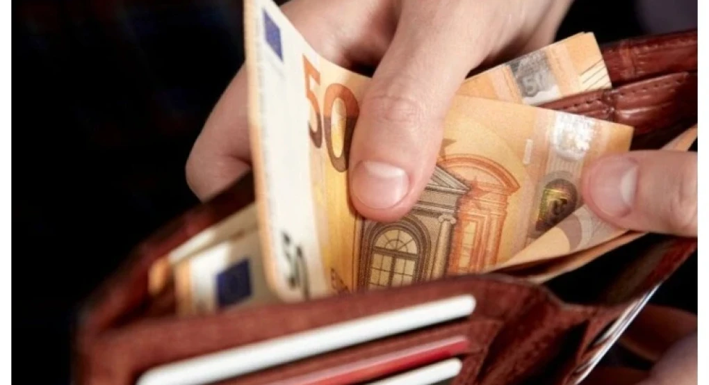 e-ΕΦΚΑ και ΔΥΠΑ: Μπαίνουν σήμερα τα λεφτά - Πληρωμές 91,7 εκατ. ευρώ σε 107.160 δικαιούχους