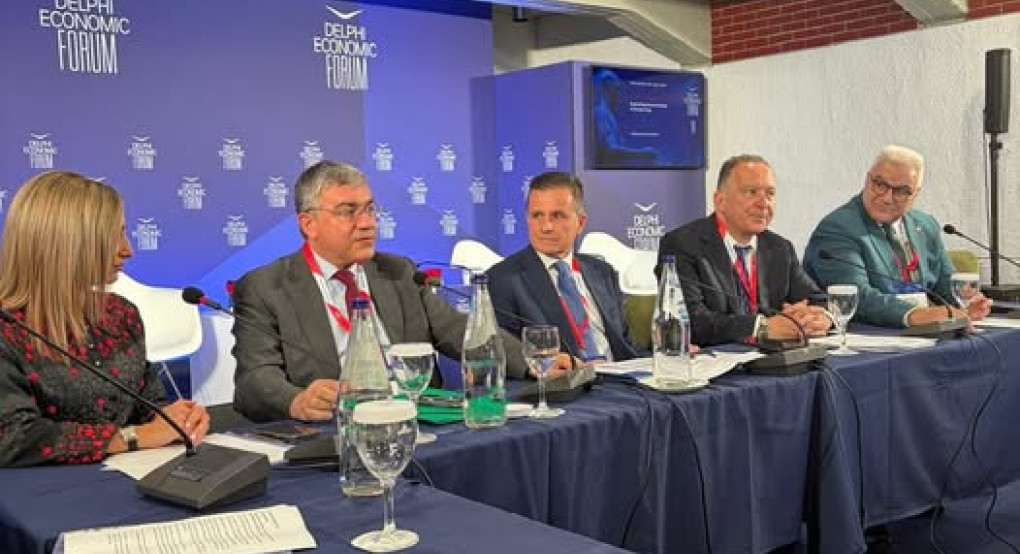 Μ. Γραφάκος : 1500 νέα απορριμματοφόρα και οχήματα στους Δήμους – Επίσης 500.000 κάδοι