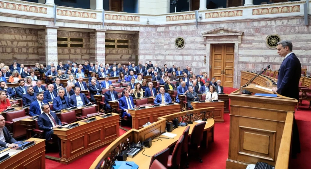 Η Νέα Δημοκρατία χρειάζεται βουλευτές που στηρίζουν την κυβέρνηση – όχι «ανησυχούντες» που υπονομεύουν το κυβερνητικό έργο