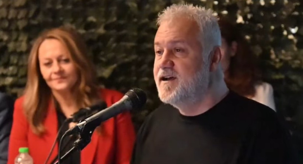 Το βιβλιοπωλείο "ΑΝΔΡΕΑΔΗ" παρουσιάζει τον Καθαρμό