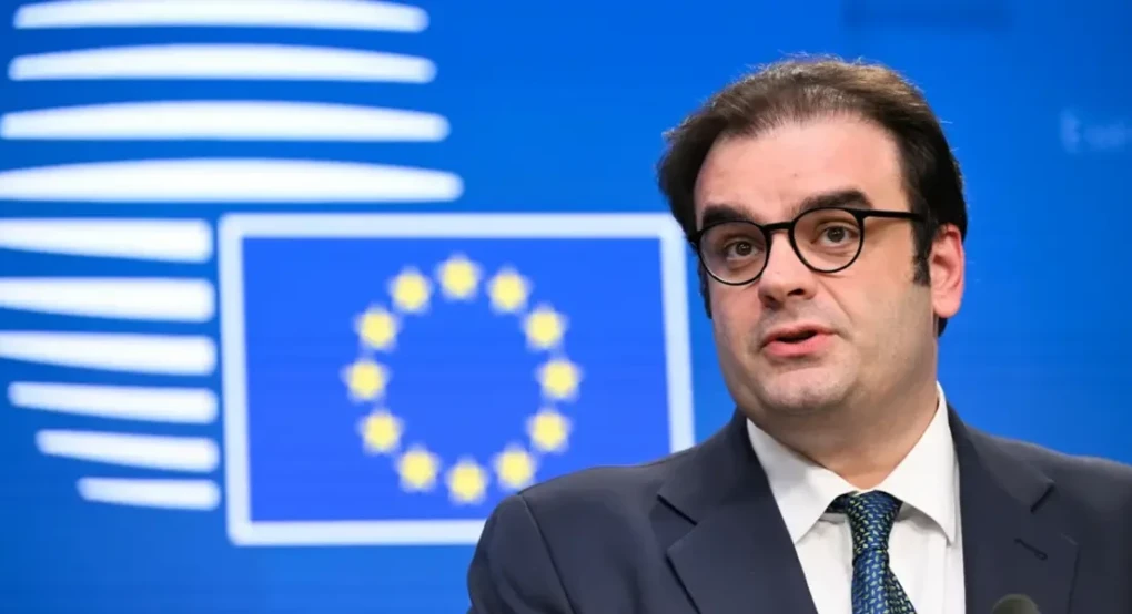 Στις Βρυξέλλες ο Κυριάκος Πιερρακάκης για τις συνεδριάσεις Eurogroup και ECOFIN – Σε πρώτο πλάνο η κρίση στη Μέση Ανατολή