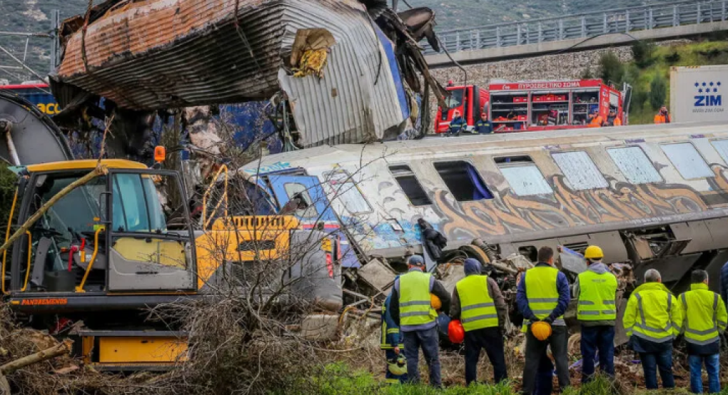 Τέμπη: Εισήγηση Πιερρακάκη - Κυρανάκη για παραίτηση του Δημοσίου από προσφυγές για τις αποζημιώσεις των οικογενειών
