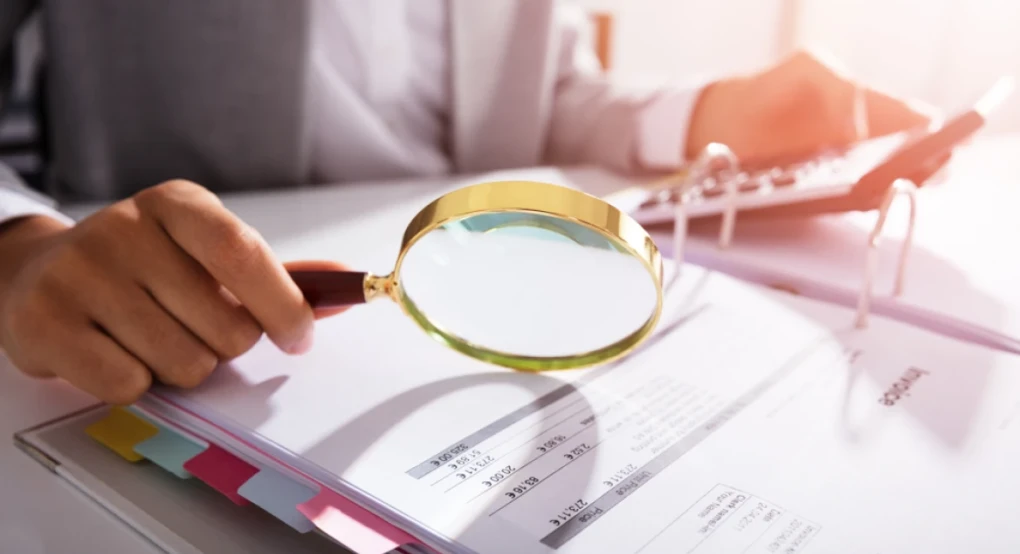 ΑΑΔΕ: Μπλόκο στις απάτες ΦΠΑ με myDATA και «κλειδωμένες» δηλώσεις