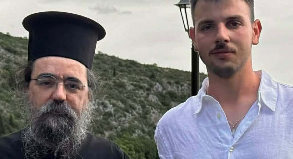 Ο Μητροπολίτης Καλλίνικος δίπλα στους νέους επιστήμονες της Καστοριάς