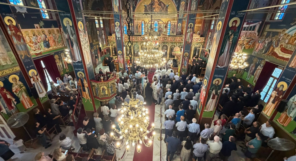Πλήθος πιστών και Αρχιερέων τίμησαν τον Μητροπολίτη Ιουστίνο για τα Ονομαστήριά του