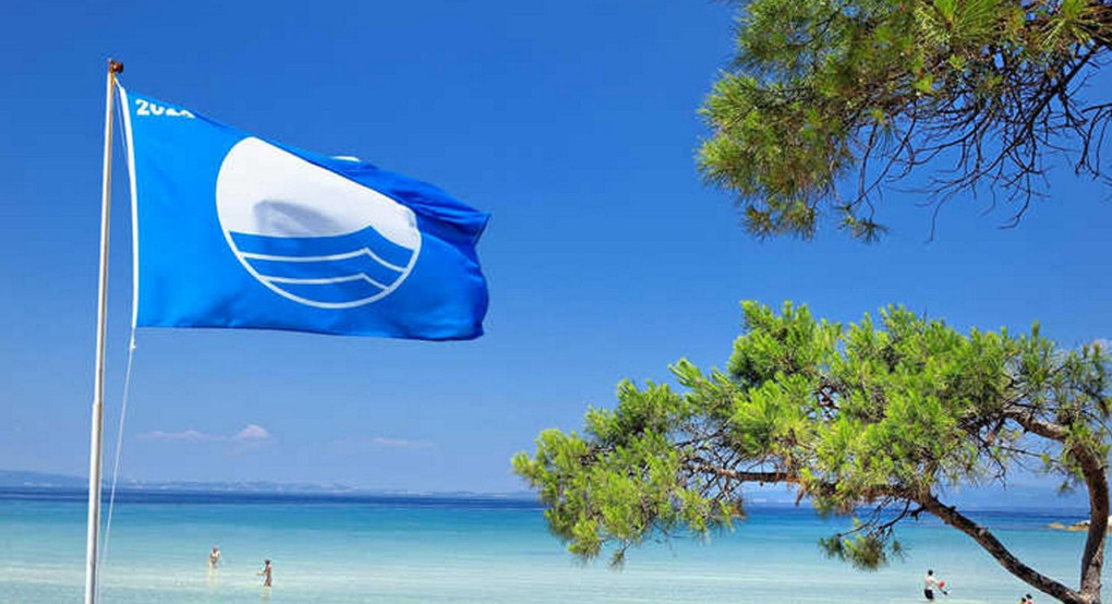 Η "Γαλάζια Σημαία" για το 2026 ανα Δήμο σε όλη τη Χώρα