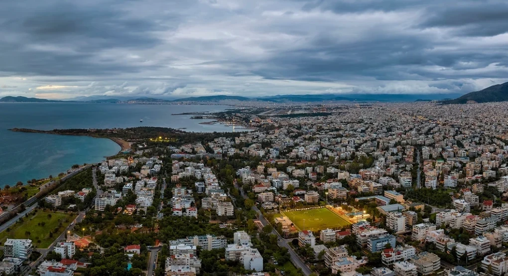 Άγνωστη η προέλευση της δυσάρεστης οσμής στα νότια προάστια – «Kαμία διαρροή αερίου», ψάχνουν απαντήσεις οι αρμόδιοι φορείς