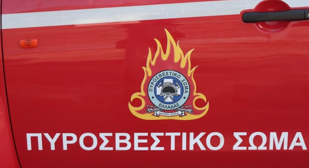 Θεσσαλονίκη: Παραδόθηκε στις φλόγες καφετέρια στο κέντρο της πόλης