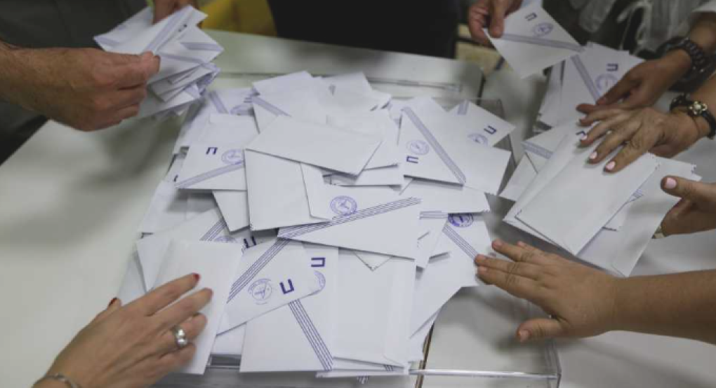 Δημοσκόπηση Opinion Poll: ΝΔ 25,6%, δεύτερος ο Τσίπρας με 13%, τρίτη η Καρυστιανού, τέταρτο το ΠΑΣΟΚ με μονοψήφιο