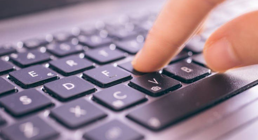 Πιστοποιητικά κληρονομιάς, οικογενειακής κατάστασης και προσωρινή άδεια οδήγησης μόνο ένα κλικ