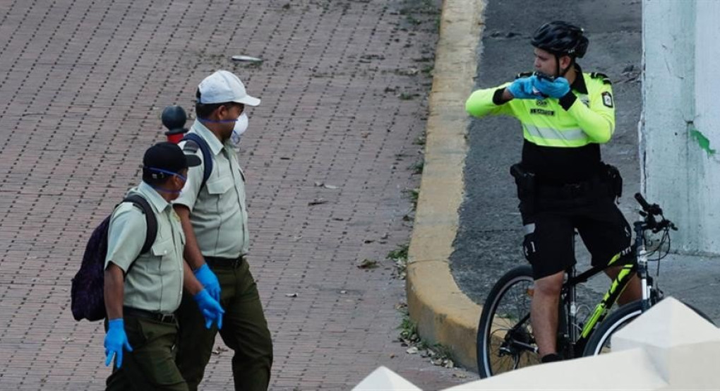 Κορωνοϊός: “μονά – ζυγά” στην… κυκλοφορία των ζευγαριών στον Παναμά