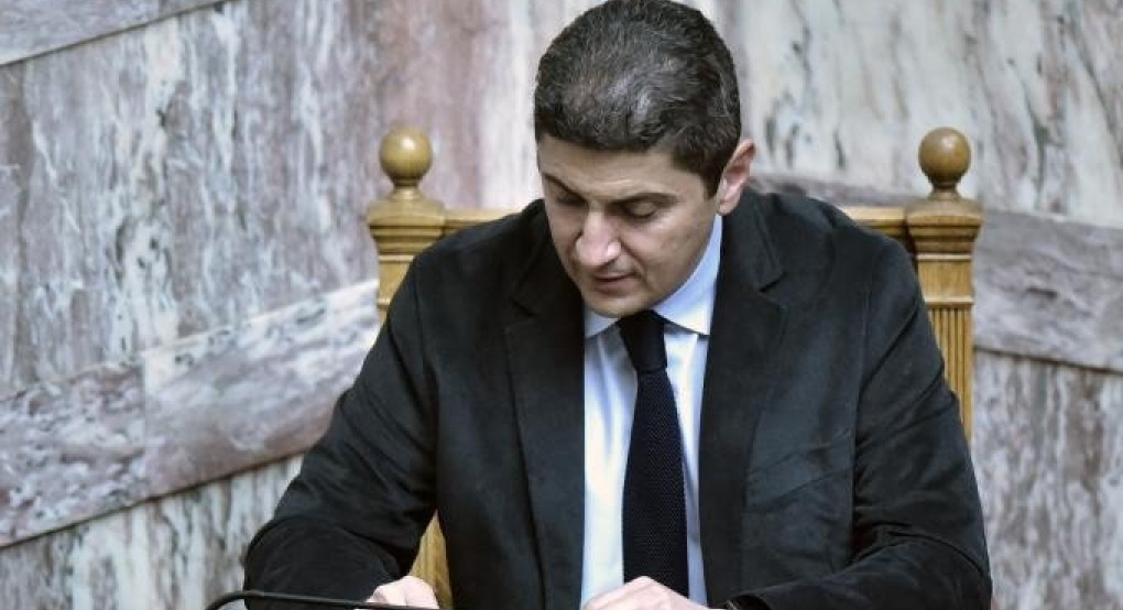 ΚΙΝΑΛ: «"Πήγαινε-έλα" οι ανακοινώσεις του Λευτέρη Αυγενάκη»