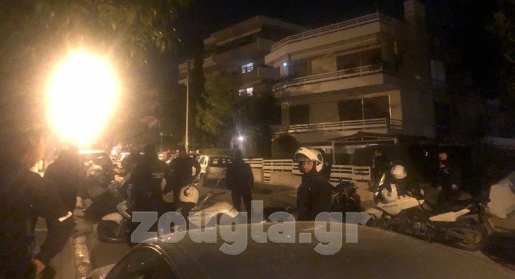 Σε κλήση για διάρρηξη στην Αγία Παρασκευή εμφανίστηκαν σε 7 λεπτά 14 αστυνομικοί!