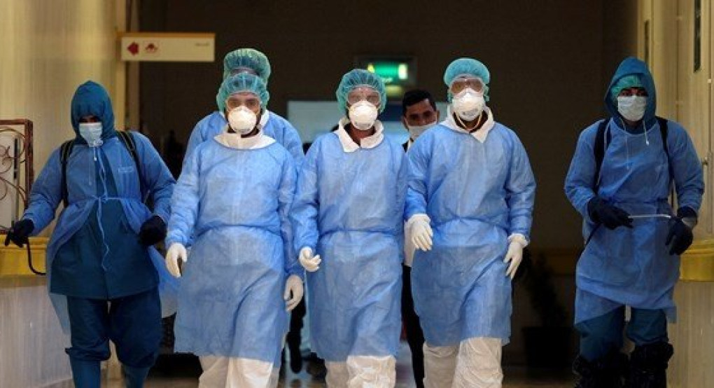 Κορονοϊός: Συγκλονίζουν Έλληνες νοσηλευτές στη Γερμανία - "Τους κρατάμε το χέρι όταν πεθαίνουν﻿"