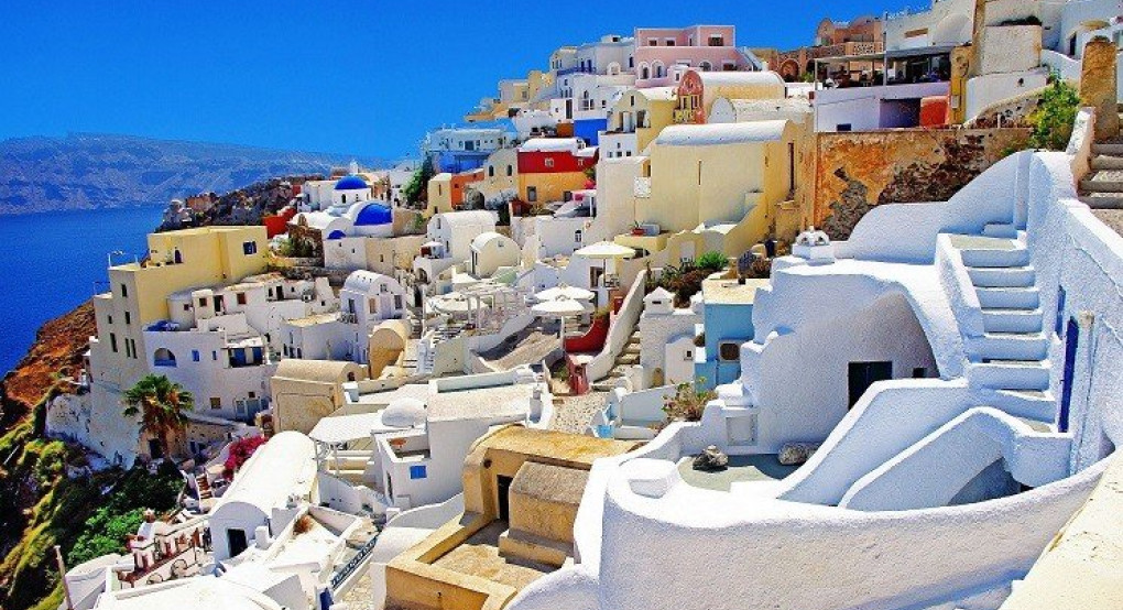 Κορωνοϊός: Είναι η καθιέρωση υγειονομικής βίζας λύση για την έλευση ξένων τουριστών στην Ελλάδα ;