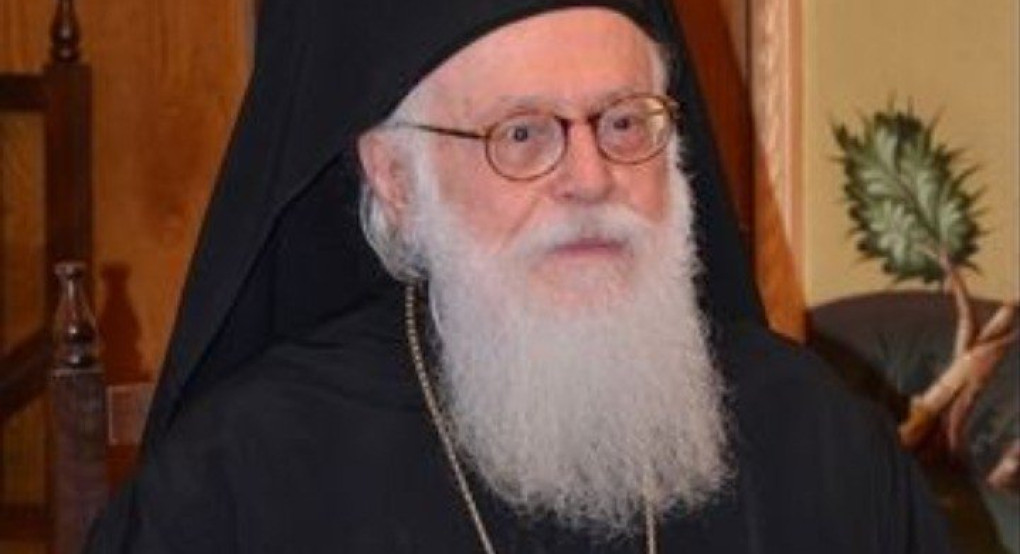 Αναστάσιος: Να μετατρέψουν οι πιστοί τα σπίτια σε ναούς για το Πάσχα