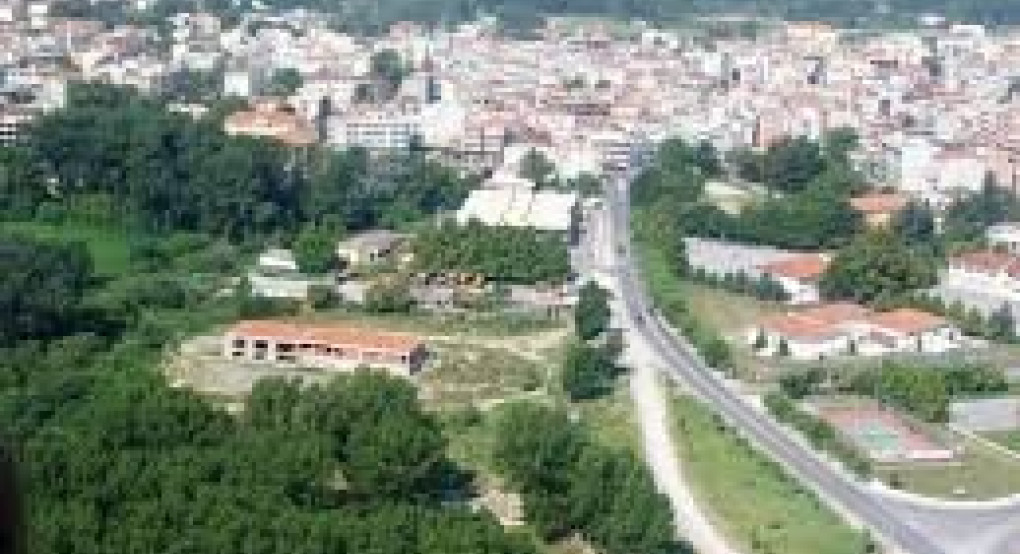 Αλμωπία: Ευχαριστήριο Δήμου προς τον Εμπορικό Σύλλογο για τη Φούστανη 