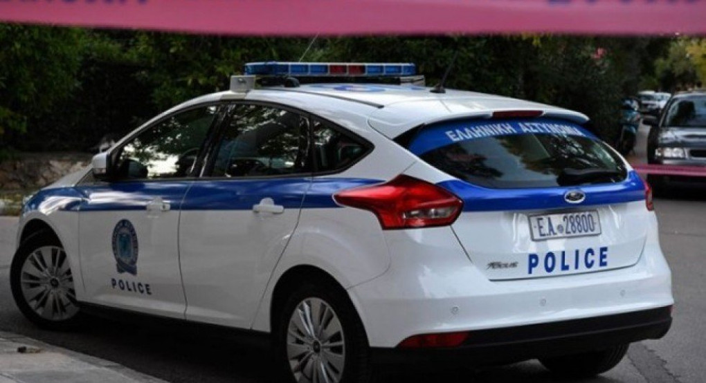Τρίκαλα: Ηλικιωμένη έκλεισε τα δάχτυλα του διαρρήκτη!