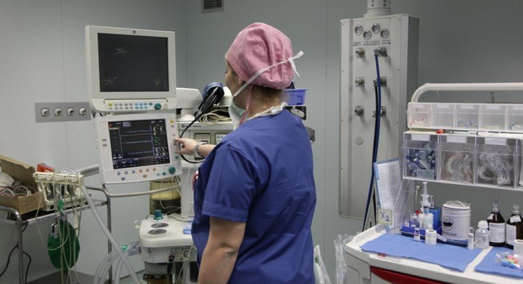 Επαγγελματίες της υγείας: Οι γιορτινές μέρες θα είναι μια σκληρή μάχη με τον κορονοϊό