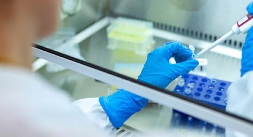 Κορωνοϊός: Επεκτείνεται εκτός ΗΠΑ κλινική δοκιμή φαρμάκου για τον ιό