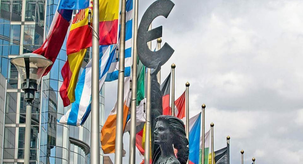 Eurasia: Νέο αγκάθι στις διαπραγματεύσεις του Eurogroup