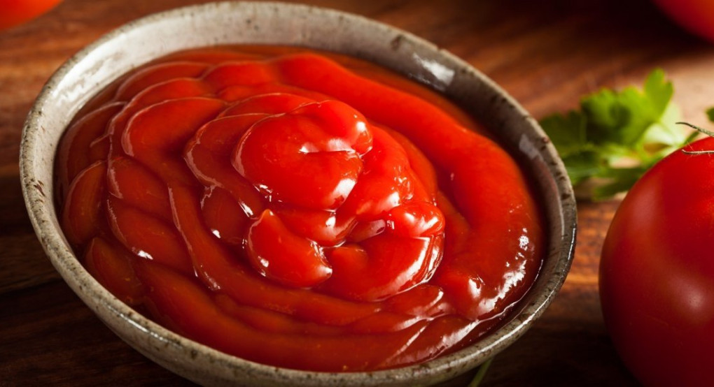 Ποια τεστ; - Κατάλαβε ότι έχει κορωνοϊό από την... κέτσαπ!