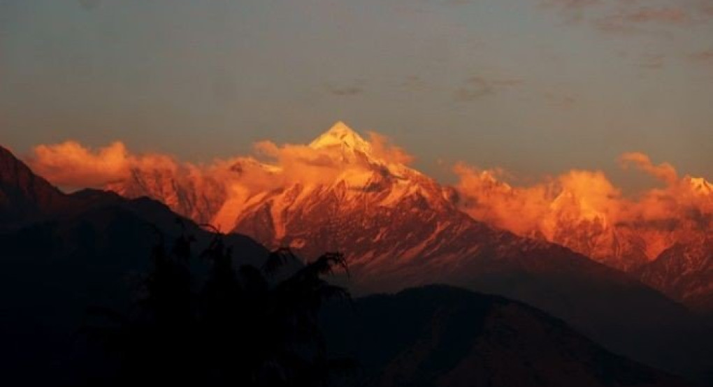 Ορατές οι βουνοκορφές των Ιμαλαΐων μετά από 30 χρόνια