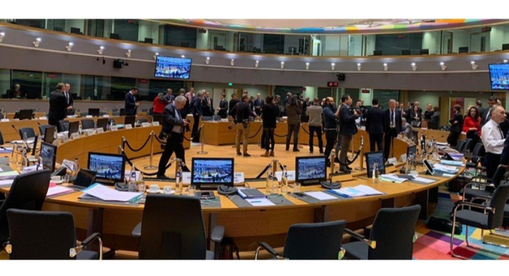 Λύση στην κρίση αναζητά το eurogroup 