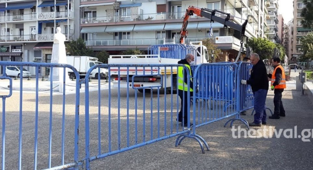 Με 400 κιγκλιδώματα «σφραγίζουν» την παραλία της Θεσσαλονίκης