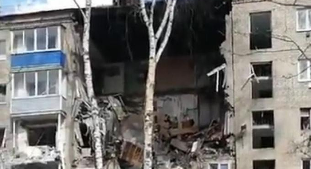 Μόσχα: Πολυκατοικία κατέρρευσε ύστερα από έκρηξη - Πληροφορίες για νεκρούς