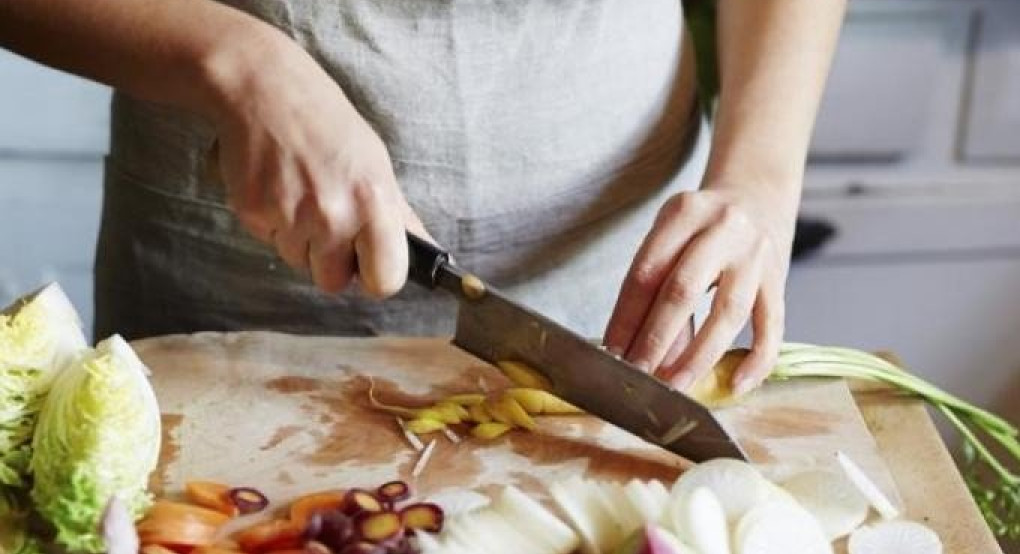 Έξυπνα διατροφικά tips για τις ημέρες που μένουμε σπίτι