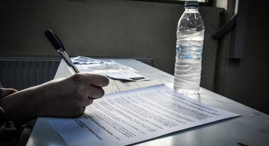 Το πρώτο μέτρο που εξετάζει η κυβέρνηση για τις Πανελλήνιες και τον τρόπο διεξαγωγής των εξετάσεων