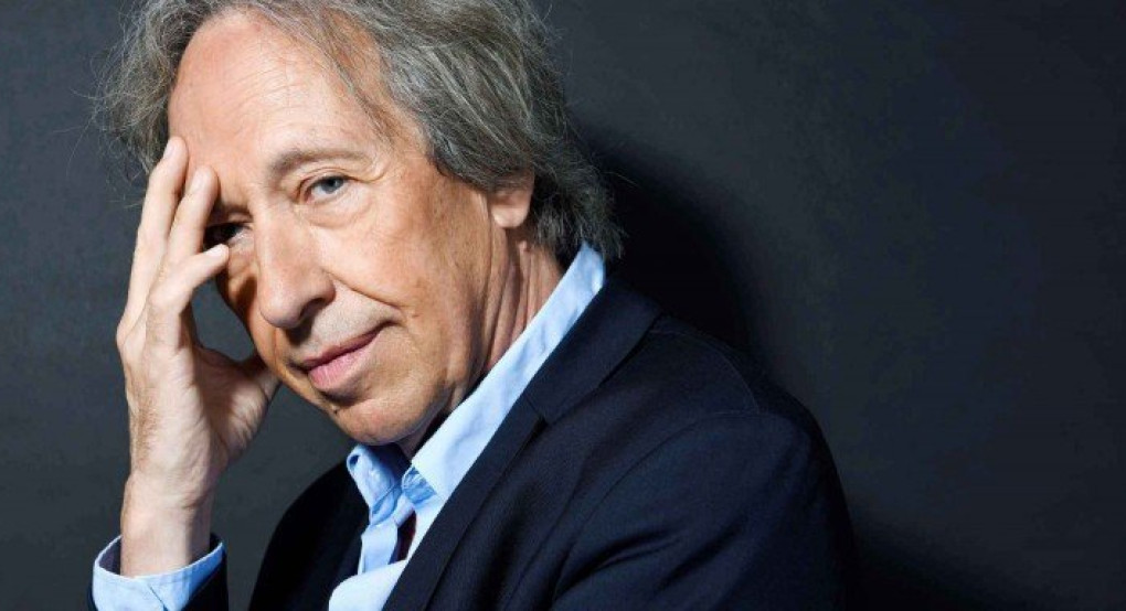 «Είμαστε σε πόλεμο, αλλά από τον καναπέ, με Netflix -Παράξενη ιστορική στιγμή» 