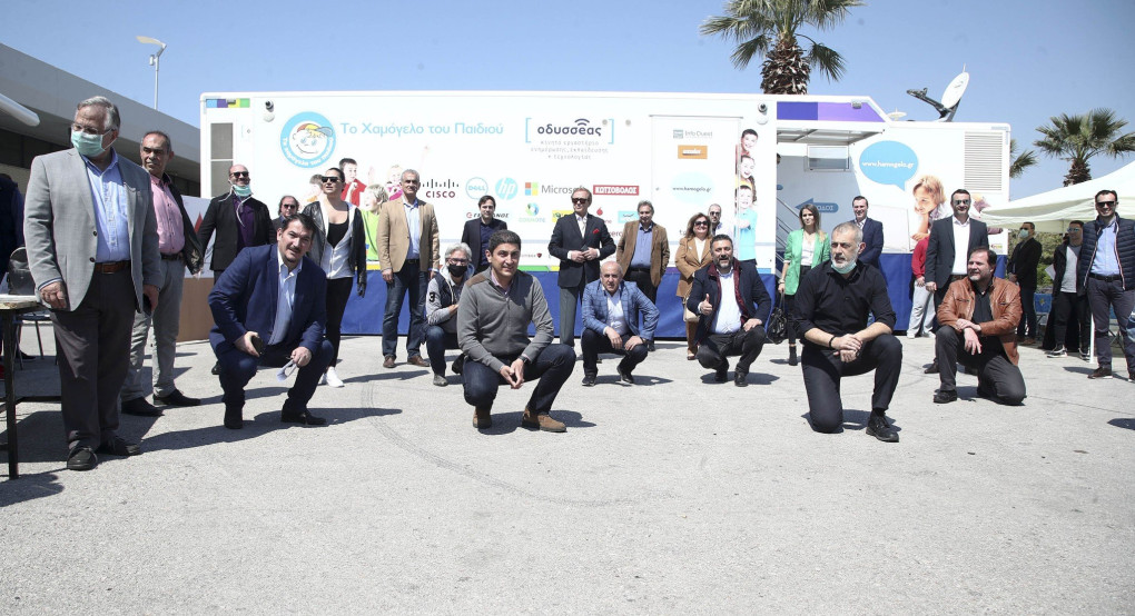 Αθρόα η συμμετοχή στη διήμερη αιμοδοσία στο ΣΕΦ, η οποία θα ολοκληρωθεί αύριο Κυριακή