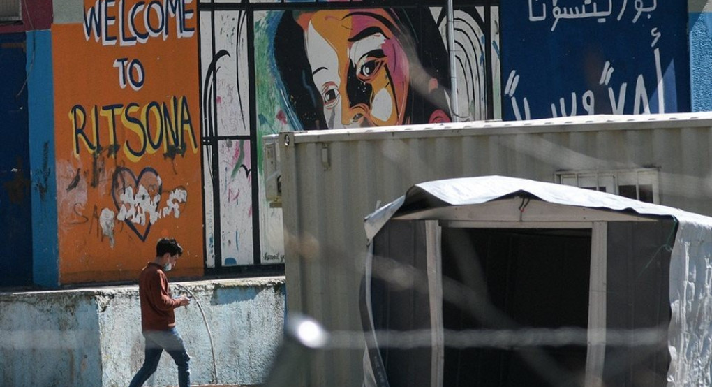 Ραγδαία η εξάπλωση σε δομές κλειστών πληθυσμών και πλοία, αλλά υπήρχε εξαρχής σχέδιο