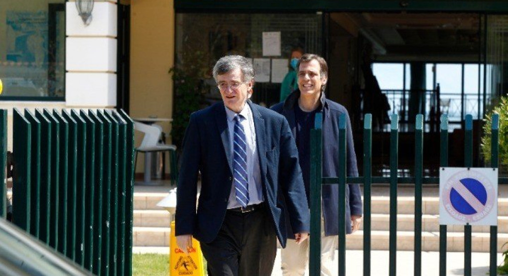 Τον οίκο ευγηρίας που έχει τεθεί σε καραντίνα επισκέφθηκε ο Σ. Τσιόδρας